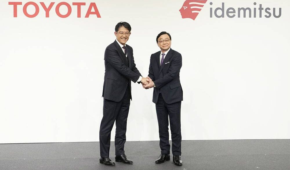 Toyota And Idemitsu Collaborate On Electric Vehicle Battery Technology In Japan